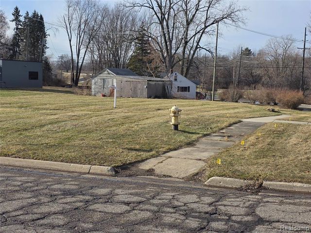 1573 N Telegraph Drive, Pontiac, MI 48340