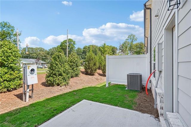 6776 Armonia Drive SW, Mableton, GA 30126