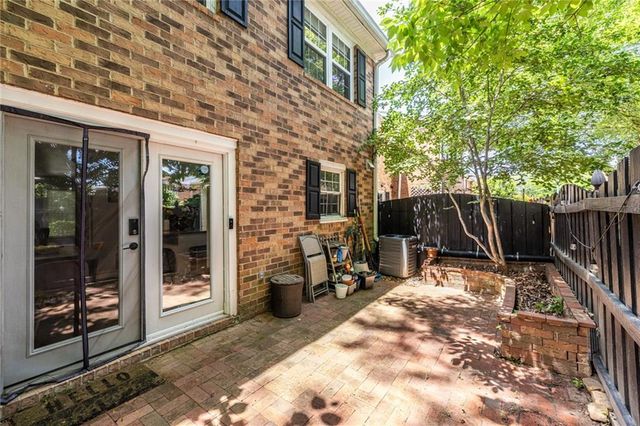 6520 Roswell Road 73, Atlanta, GA 30328