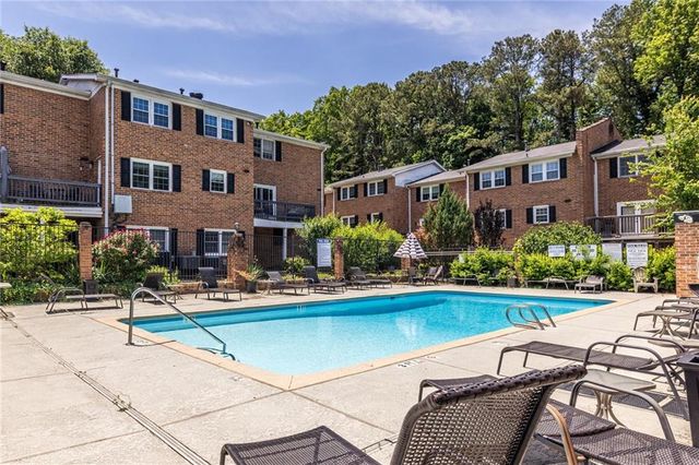 6520 Roswell Road 73, Atlanta, GA 30328