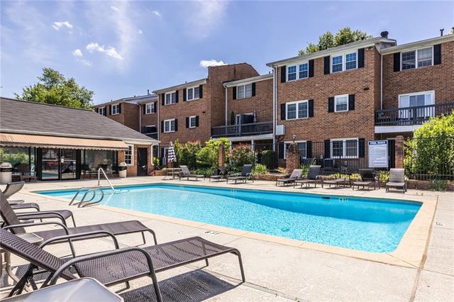 6520 Roswell Road 73, Atlanta, GA 30328