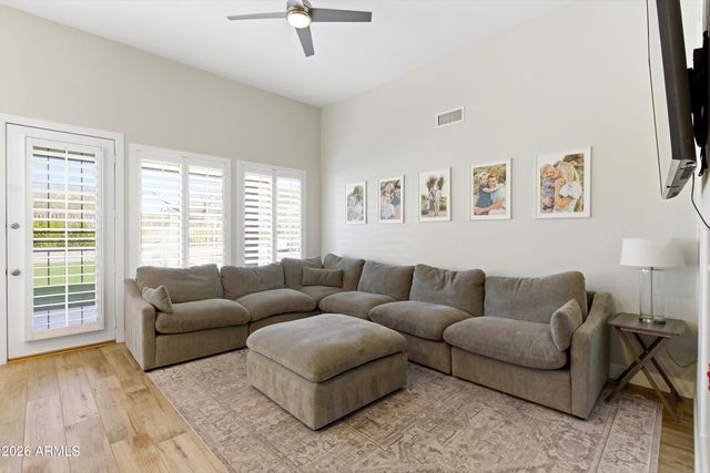 4304 E SANDS Drive, Phoenix, AZ 85050