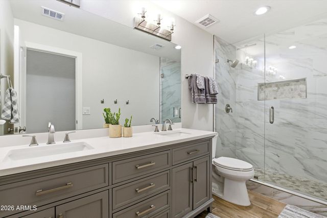 4304 E SANDS Drive, Phoenix, AZ 85050