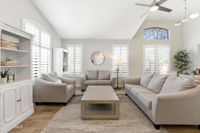 4304 E SANDS Drive, Phoenix, AZ 85050