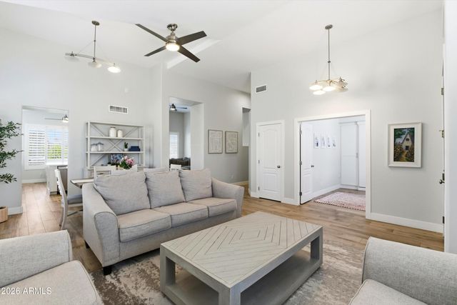 4304 E SANDS Drive, Phoenix, AZ 85050