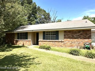 144 Spring Cove, Brandon, MS 39042