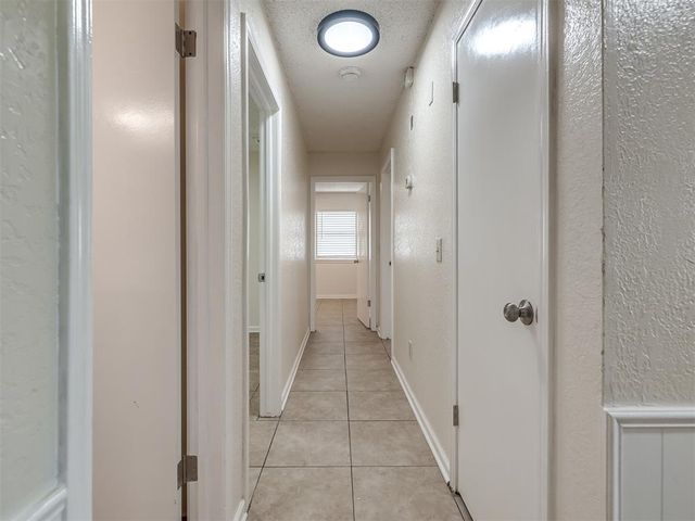 5725 Evanbrook Terrace, Oklahoma City, OK 73135