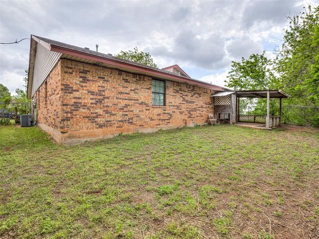 5725 Evanbrook Terrace, Oklahoma City, OK 73135