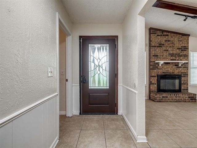 5725 Evanbrook Terrace, Oklahoma City, OK 73135