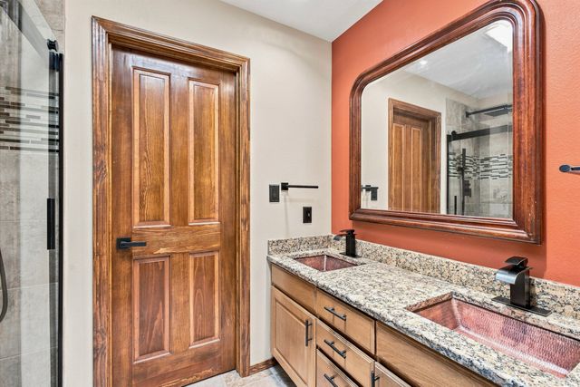 7401 Saratoga Lane, Santa Fe, NM 87507