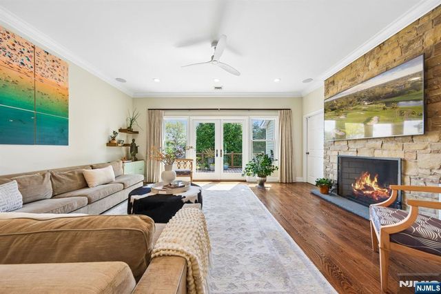 161 Ridge Road, Rutherford, NJ 07070