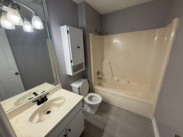 260 CHISOLM TRL, Atoka, TN 38004