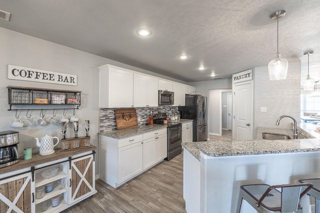 10304 Avenue W, Lubbock, TX 79423