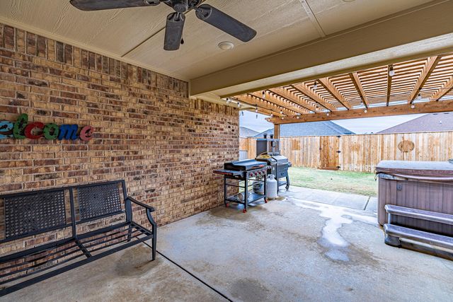 10304 Avenue W, Lubbock, TX 79423