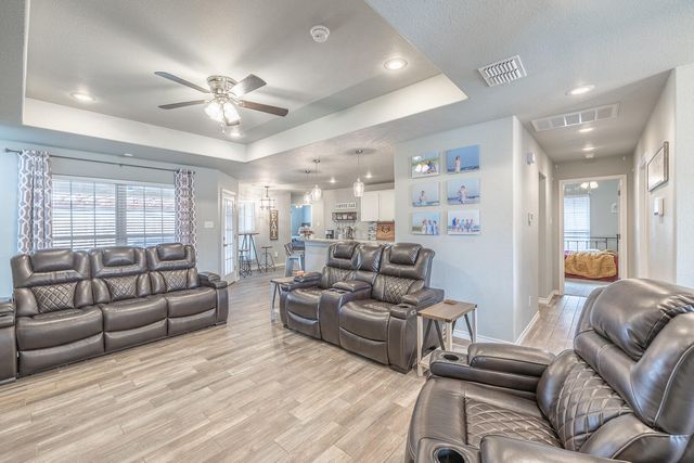10304 Avenue W, Lubbock, TX 79423
