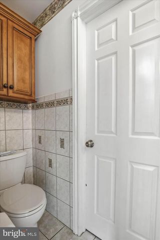 237 DELP RD, Lancaster, PA 17601