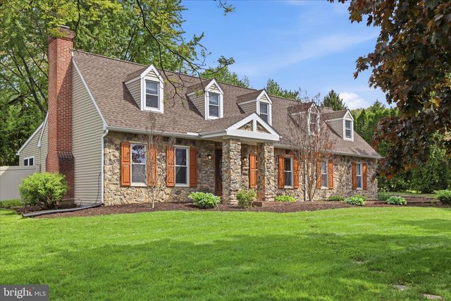 237 DELP RD, Lancaster, PA 17601