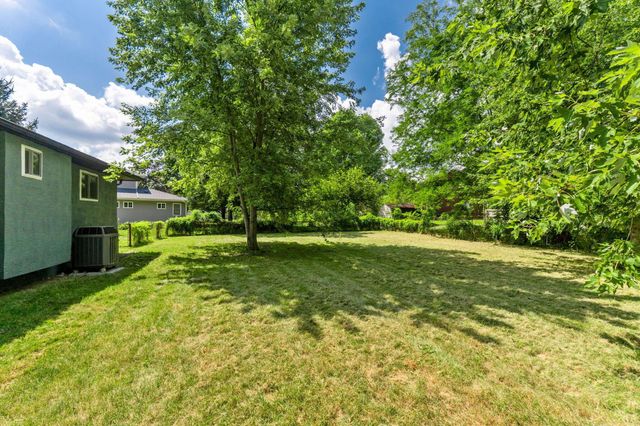 69 Ridgewood Drive SW, Pataskala, OH 43062