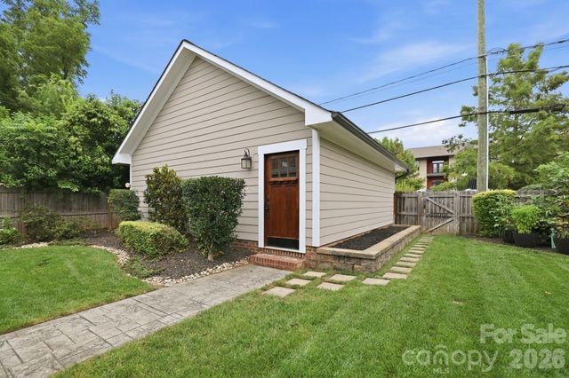 2617 Commonwealth Avenue, Charlotte, NC 28205