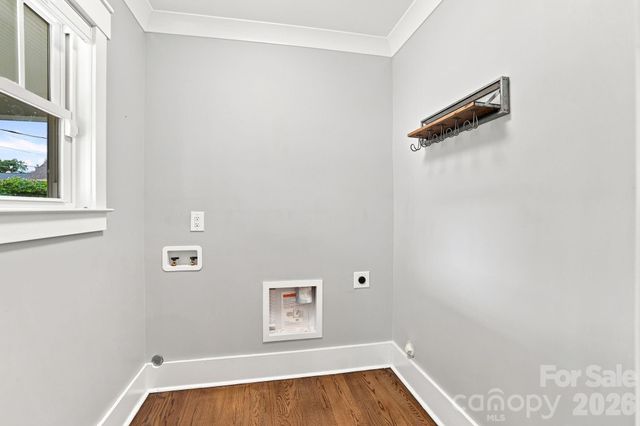 2617 Commonwealth Avenue, Charlotte, NC 28205