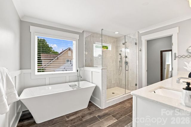 2617 Commonwealth Avenue, Charlotte, NC 28205