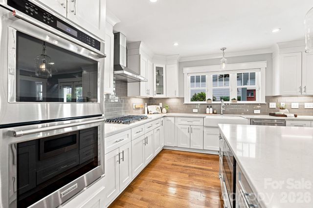 2617 Commonwealth Avenue, Charlotte, NC 28205