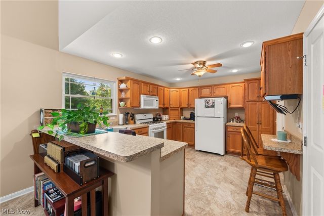 111 Cliffside Drive, Wakeman, OH 44889