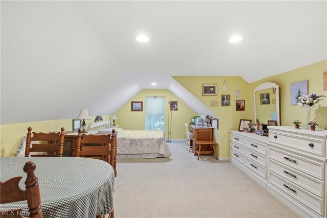 111 Cliffside Drive, Wakeman, OH 44889