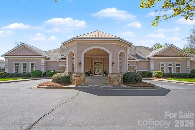 977 Platinum Drive, Fort Mill, SC 29708