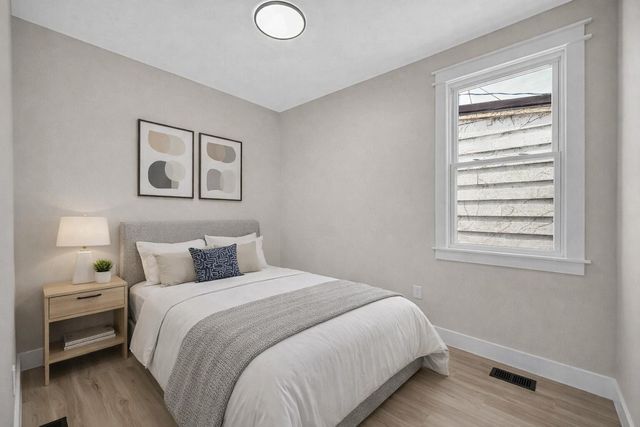 724 Willow Court, Hammond, IN 46320