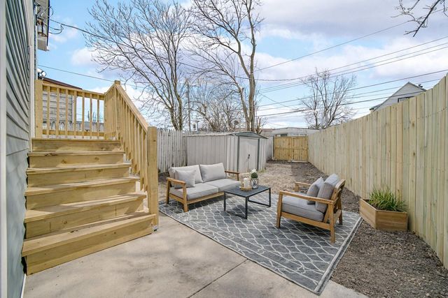 724 Willow Court, Hammond, IN 46320