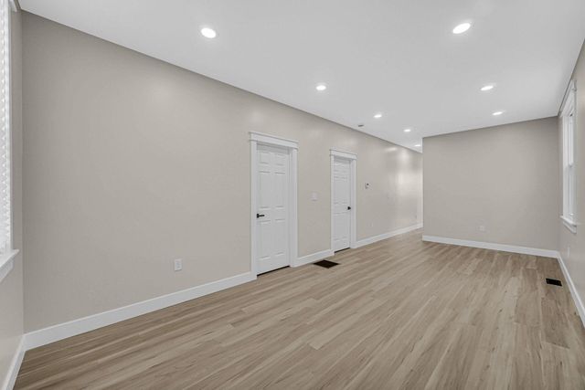 724 Willow Court, Hammond, IN 46320