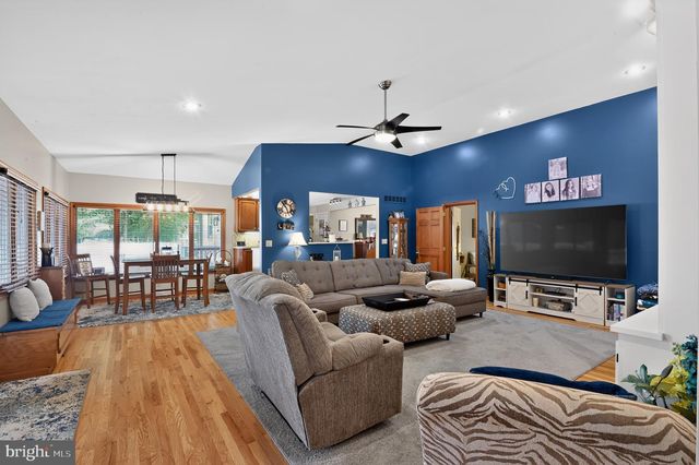 18 HICKORY DR, Bridgeton, NJ 08302
