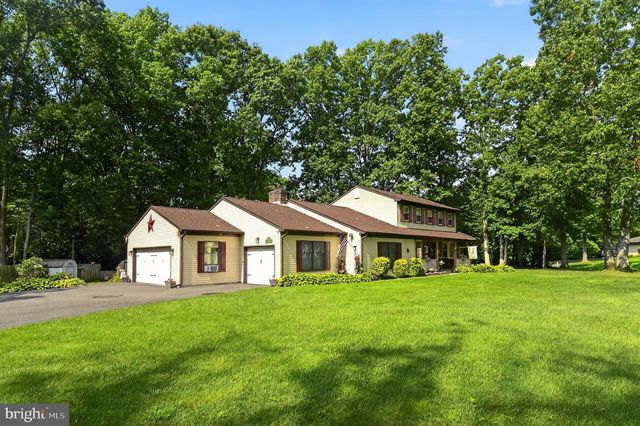18 HICKORY DR, Bridgeton, NJ 08302