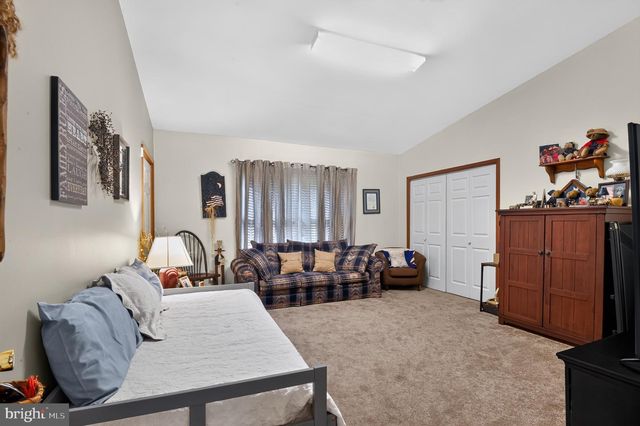 18 HICKORY DR, Bridgeton, NJ 08302