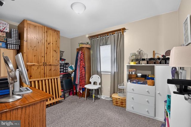 18 HICKORY DR, Bridgeton, NJ 08302