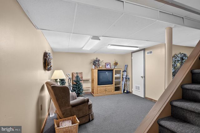 18 HICKORY DR, Bridgeton, NJ 08302