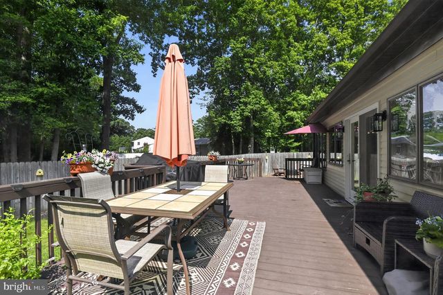 18 HICKORY DR, Bridgeton, NJ 08302
