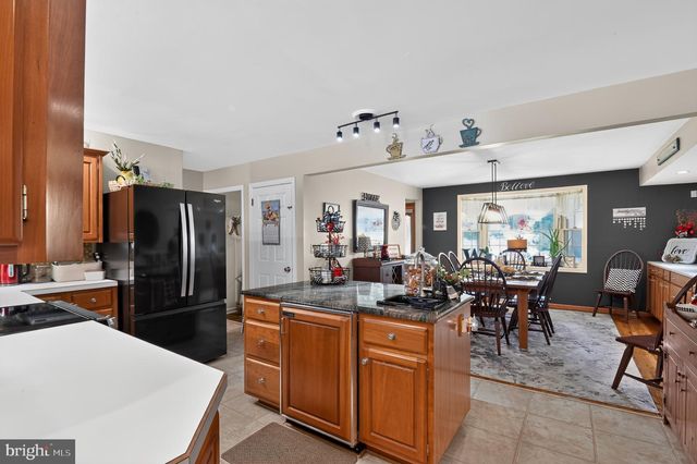 18 HICKORY DR, Bridgeton, NJ 08302