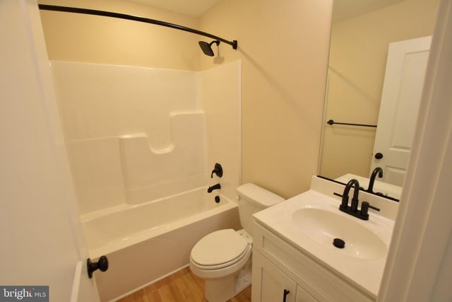 1921 HARBOR DR, Chester, MD 21619