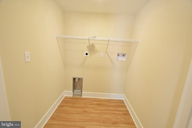 1921 HARBOR DR, Chester, MD 21619