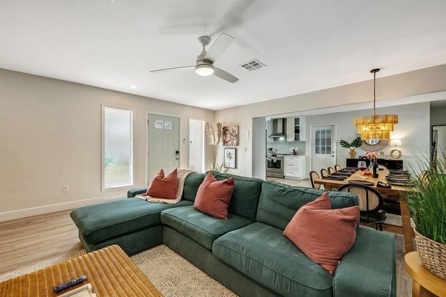 1720 PENNY LANE, Clearwater, FL 33756