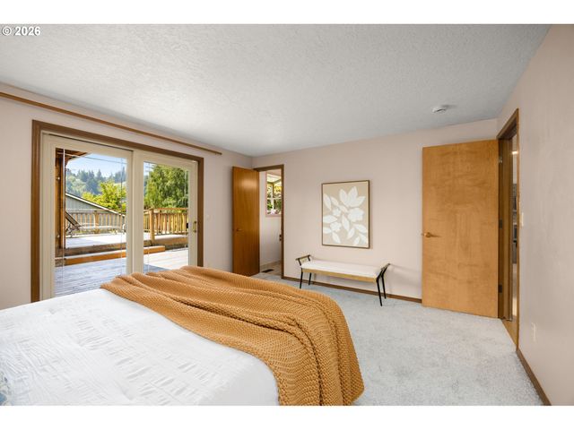 1203 BEXHILL St, West Linn, OR 97068