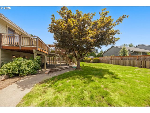 1203 BEXHILL St, West Linn, OR 97068