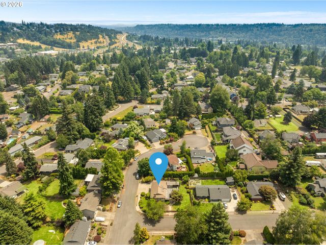 1203 BEXHILL St, West Linn, OR 97068