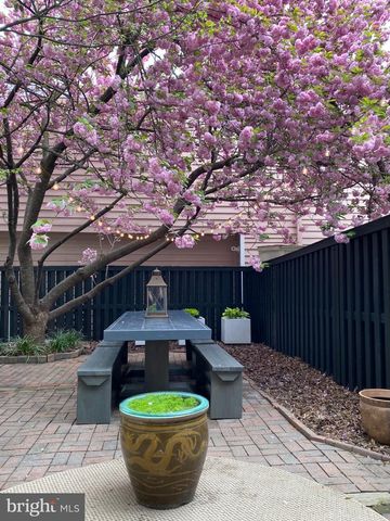 1320 PRINCESS ST, Alexandria, VA 22314