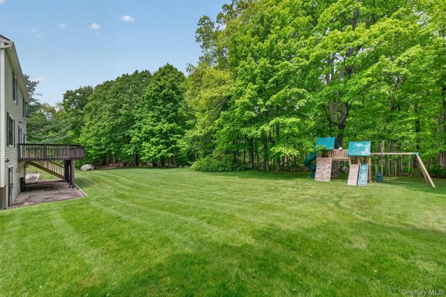 18 Bradley Court, Brewster, NY 10509