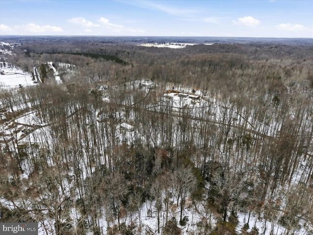 9358 CHAPEL GREEN RD, King George, VA 22485