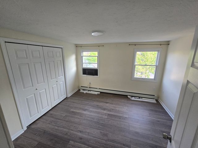 157-159 Third 3, Leominster, MA 01453