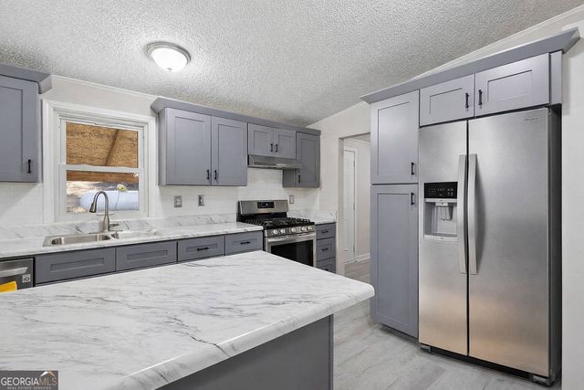 3041 Granite Drive NE, Conyers, GA 30012